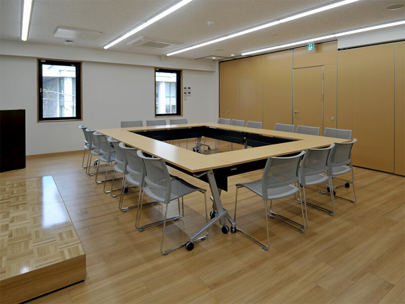 3rd floor:Neyrand Hall (meeting room)1