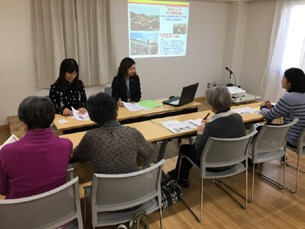 写真 伊瀬さん今村さんの講座風景